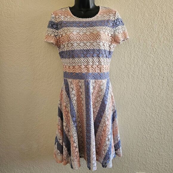 BCBGMaxAzria Renley Lace Dress - Picture 2 of 9